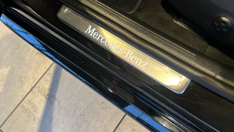 Used Mercedes-Benz C Class 2024 for sale - 76948304: Photo 32