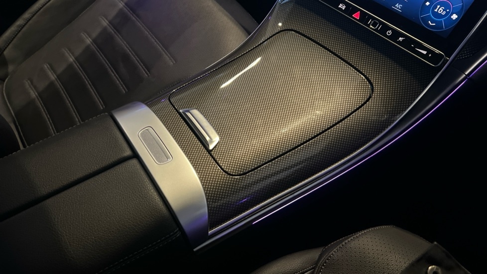 Used Mercedes-Benz C Class 2024 for sale - 76948304: Photo 40