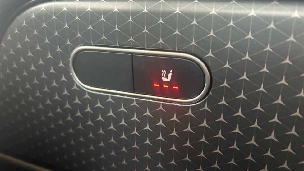 Used Mercedes-Benz GLB 2025 for sale - 76261614: Photo 34