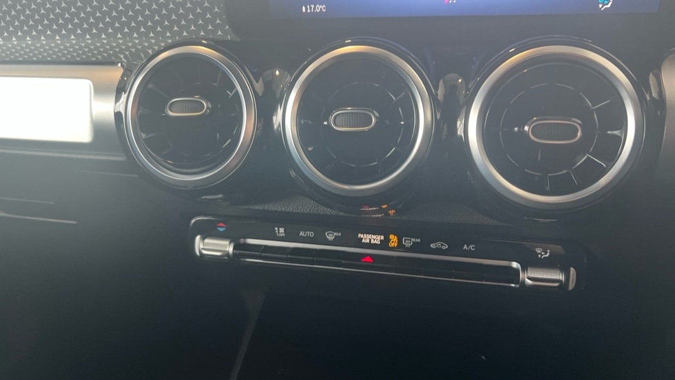 Used Mercedes-Benz GLB 2025 for sale - 76261614: Photo 39