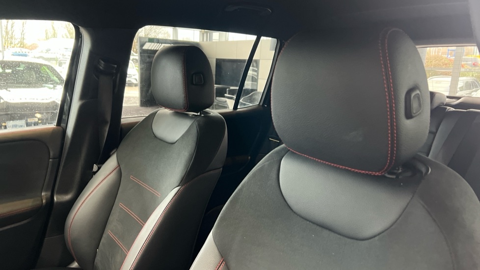 Used Mercedes-Benz GLB 2024 for sale - 76841900: Photo 14