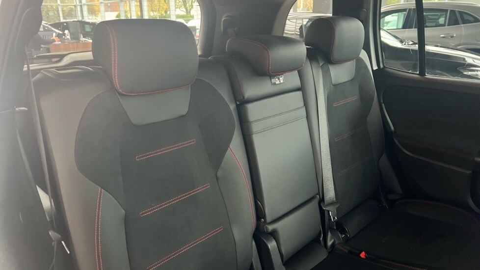 Used Mercedes-Benz GLB 2024 for sale - 76459129: Photo 15