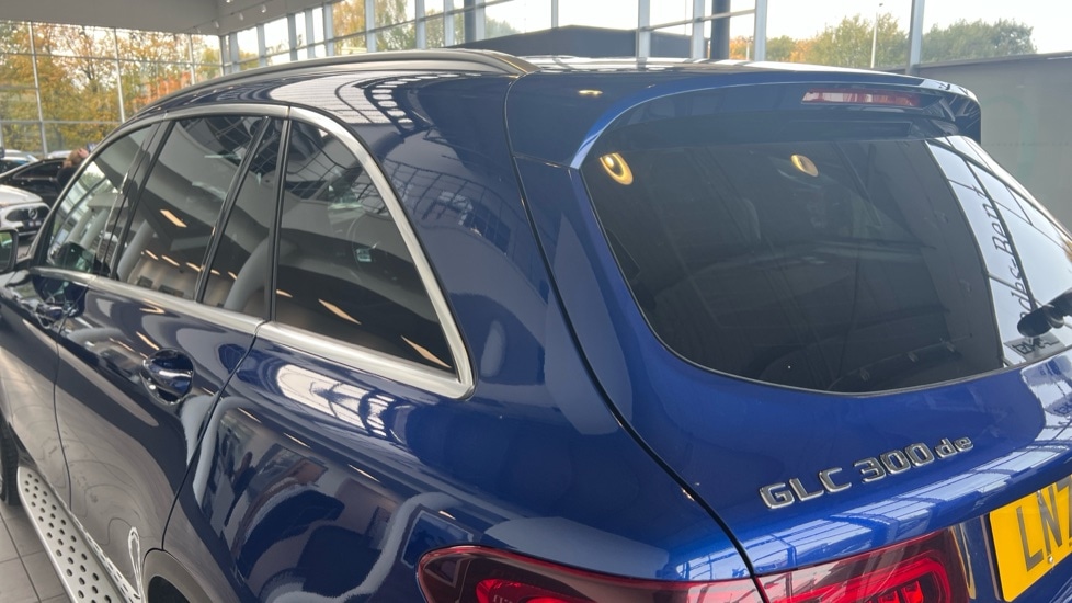 Used Mercedes-Benz GLC 2021 for sale - 76355070: Photo 32