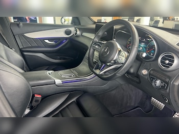 Used Mercedes-Benz GLC 2021 for sale - 76355070: Photo