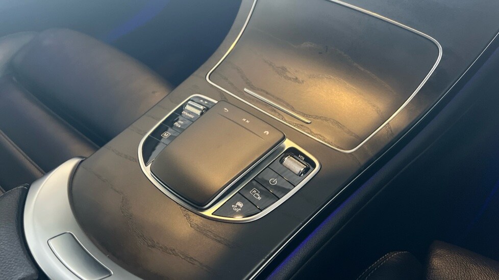 Used Mercedes-Benz GLC 2021 for sale - 76355070: Photo 42