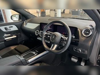 Used Mercedes-Benz GLA 2024 for sale - 76841870: Photo