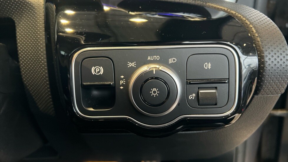 Used Mercedes-Benz CLA 2023 for sale - 76901435: Photo 36