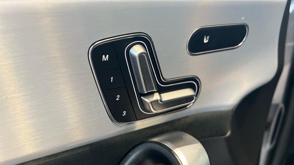 Used Mercedes-Benz CLA 2023 for sale - 76901435: Photo 47