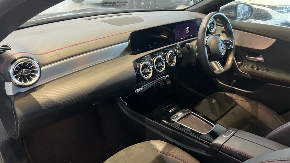 Used Mercedes-Benz CLA 2024 for sale - 76874451: Photo 11