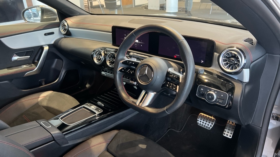 Used Mercedes-Benz CLA 2024 for sale - 76874451: Photo 3