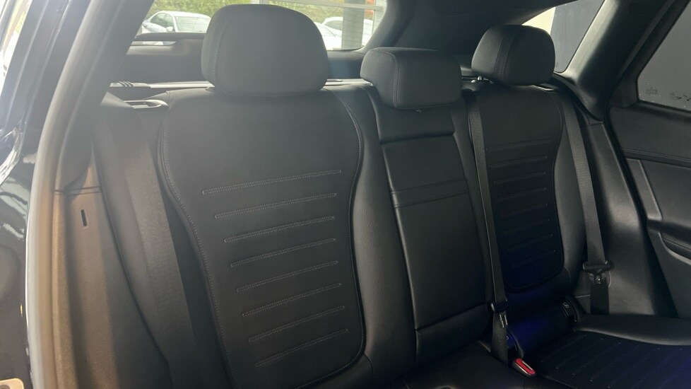 Used Mercedes-Benz GLC 2023 for sale - 76116747: Photo 15
