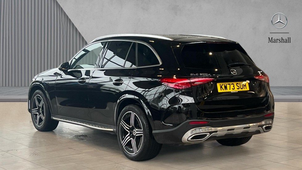 Used Mercedes-Benz GLC 2023 for sale - 76116747: Photo 2