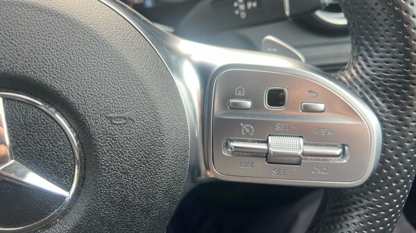 Used Mercedes-Benz GLC 2019 for sale - 76074316: Photo 38