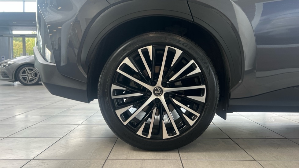 Used Lexus RZ 2024 for sale - 76130900: Photo 19