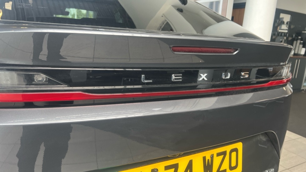 Used Lexus RZ 2024 for sale - 76130900: Photo 28