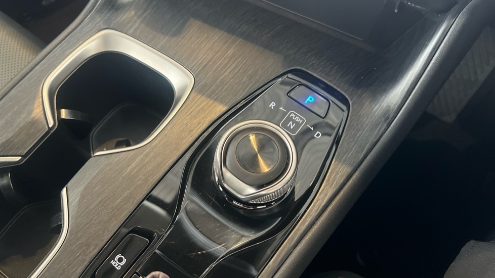 Used Lexus RZ 2024 for sale - 76130900: Photo 36
