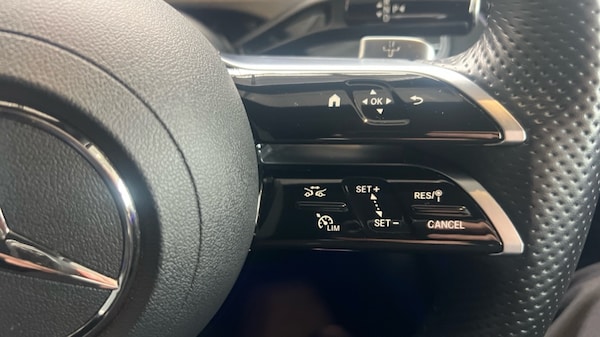 Used Mercedes-Benz E Class 2025 for sale - 76261724: Photo 38