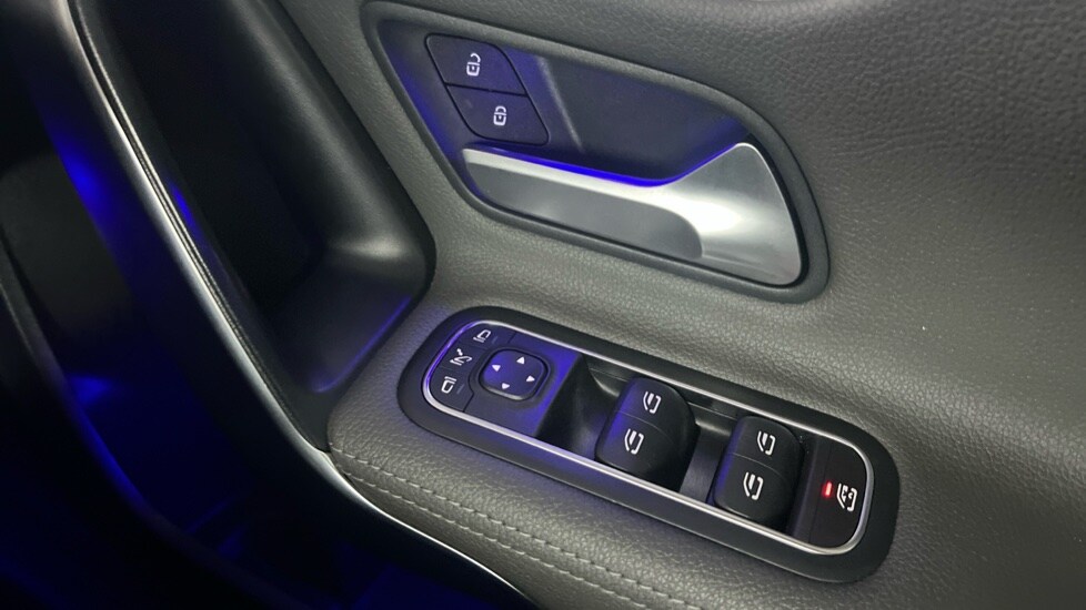 Used Mercedes-Benz A-Class 2019 for sale - 76788340: Photo 40