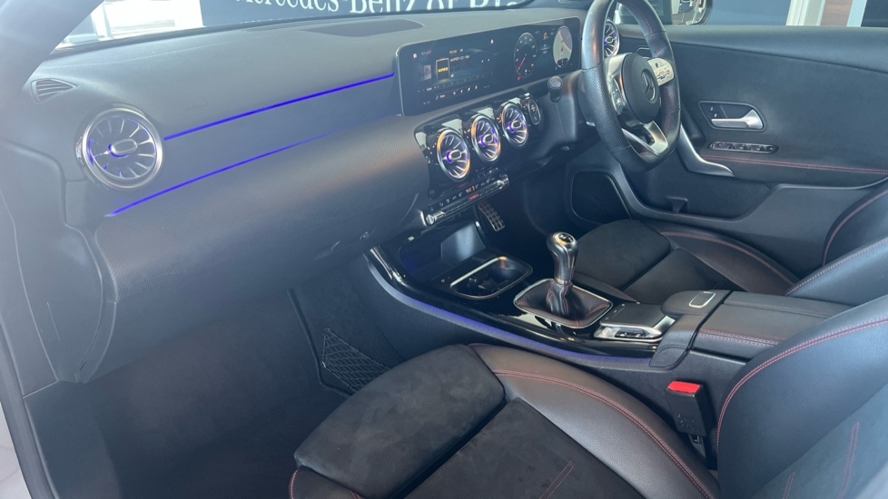 Used Mercedes-Benz A-Class 2018 for sale - 76528899: Photo 11