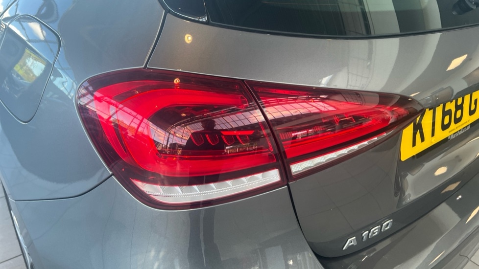 Used Mercedes-Benz A-Class 2018 for sale - 76528899: Photo 21