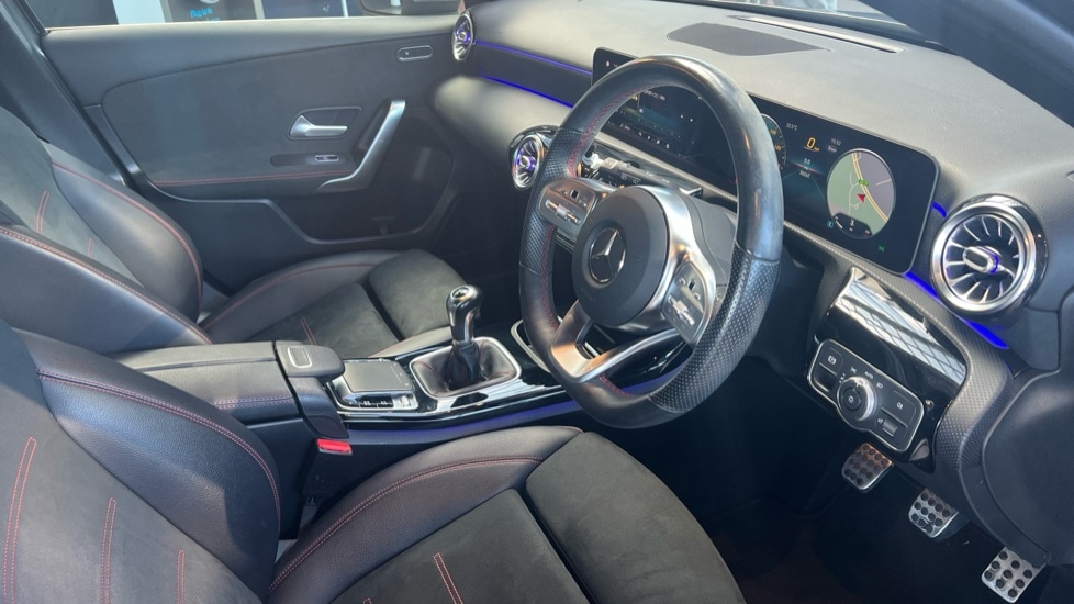 Used Mercedes-Benz A-Class 2018 for sale - 76528899: Photo 3