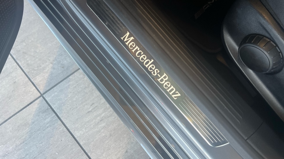 Used Mercedes-Benz A-Class 2018 for sale - 76528899: Photo 32