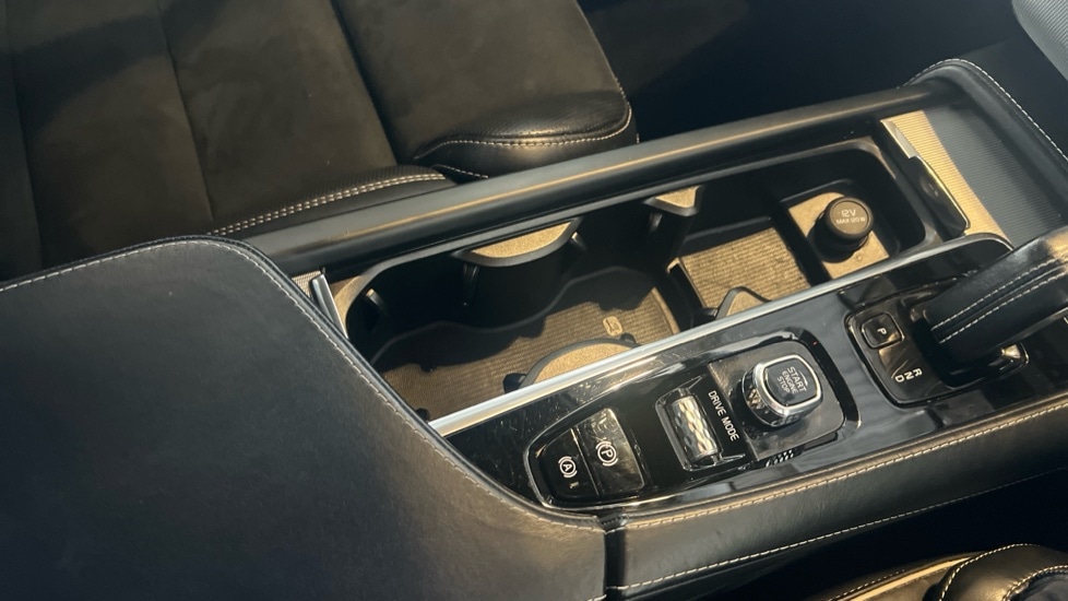 Used Volvo XC90 2020 for sale - 76276564: Photo 38