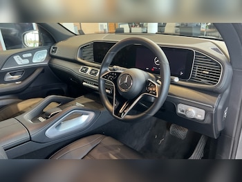 Used Mercedes-Benz GLE 2025 for sale - 77012994: Photo