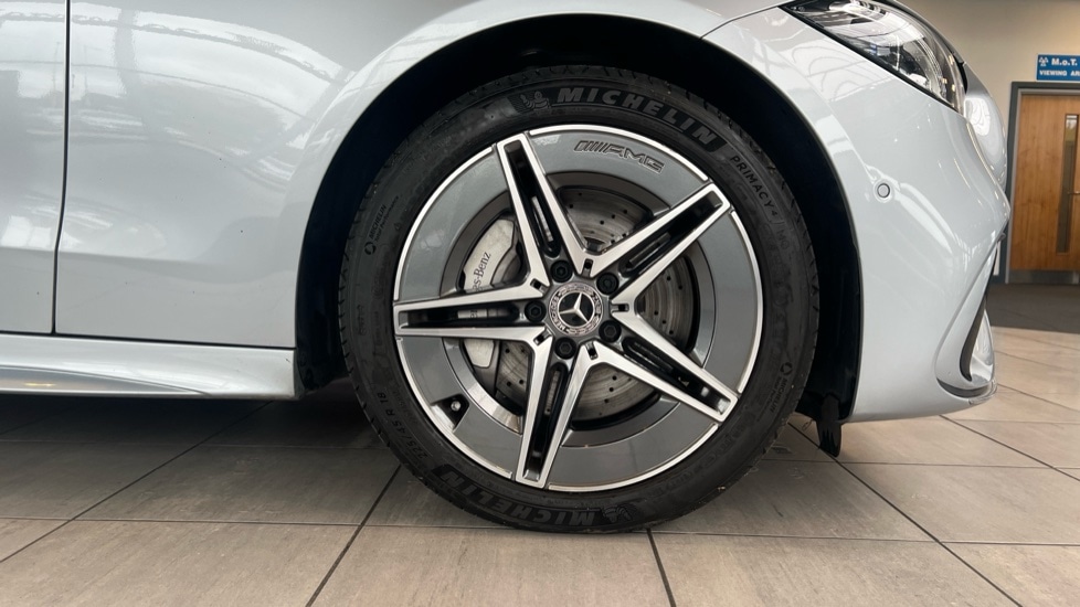 Used Mercedes-Benz C Class 2024 for sale - 76709590: Photo 5