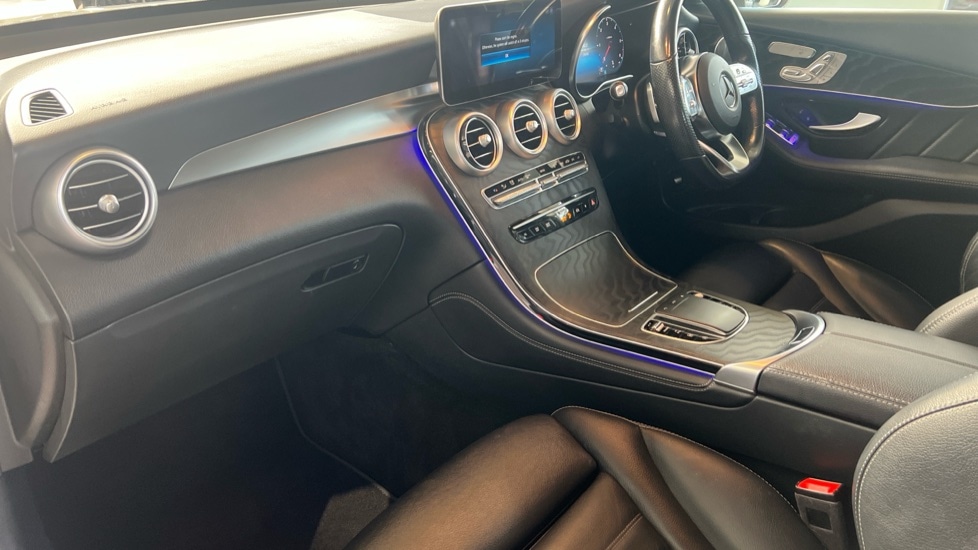 Used Mercedes-Benz GLC 2021 for sale - 77018373: Photo 11
