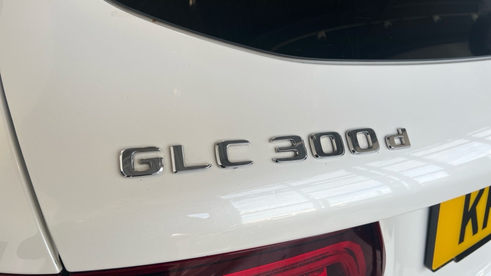 Used Mercedes-Benz GLC 2021 for sale - 77018373: Photo 22