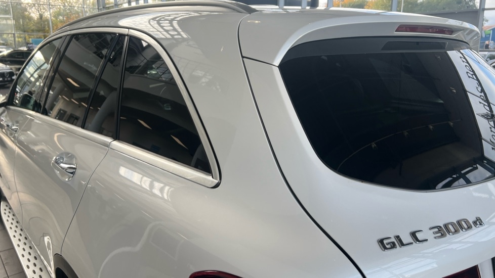 Used Mercedes-Benz GLC 2021 for sale - 77018373: Photo 29