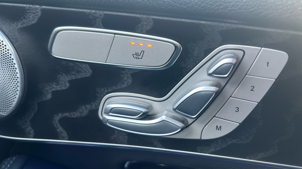 Used Mercedes-Benz GLC 2021 for sale - 77018373: Photo 38