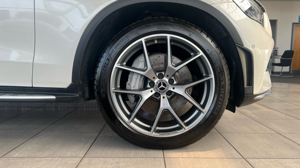 Used Mercedes-Benz GLC 2021 for sale - 77018373: Photo 5