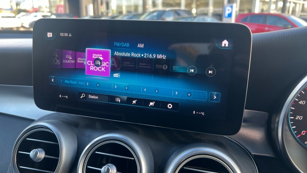 Used Mercedes-Benz GLC 2021 for sale - 77018373: Photo 50