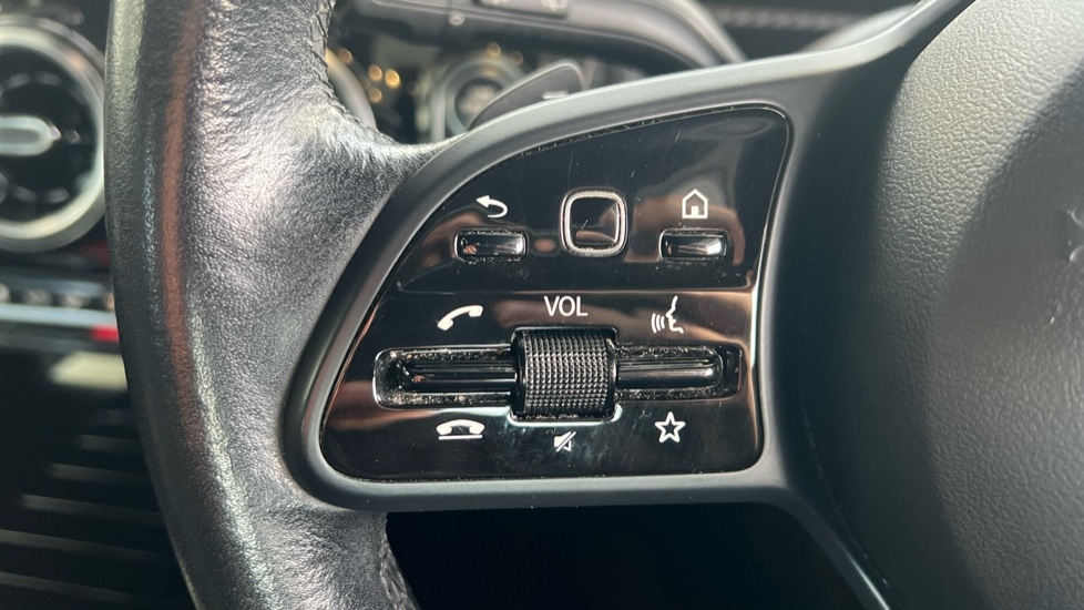 Used Mercedes-Benz A-Class 2019 for sale - 76474991: Photo 30