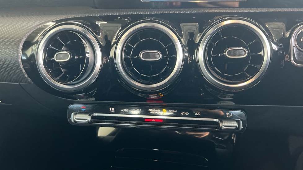 Used Mercedes-Benz A-Class 2019 for sale - 76474991: Photo 33