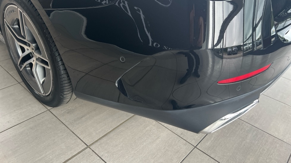Vehicle 33