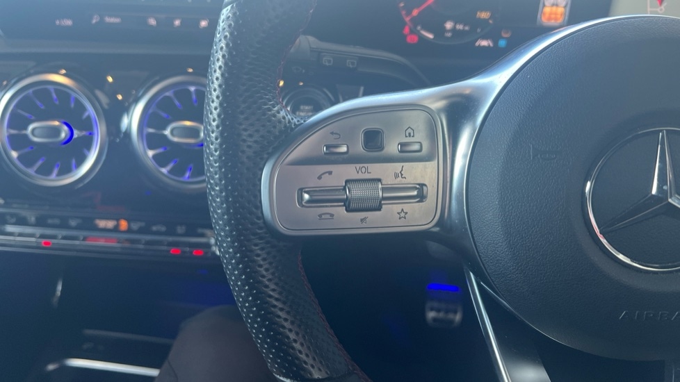Used Mercedes-Benz A-Class 2018 for sale - 76372933: Photo 36