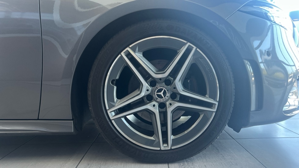 Used Mercedes-Benz A-Class 2018 for sale - 76372933: Photo 5