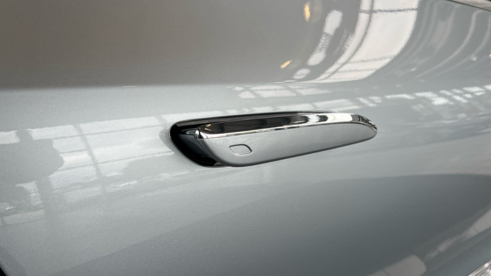 Used Mercedes-Benz EQA 2024 for sale - 76393657: Photo 30