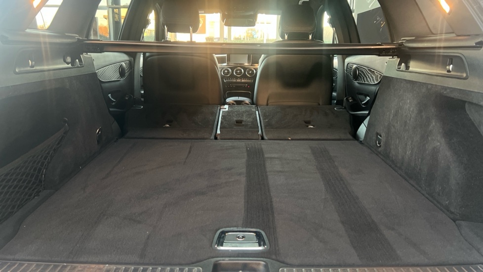 Used Mercedes-Benz GLC 2019 for sale - 76652697: Photo 18