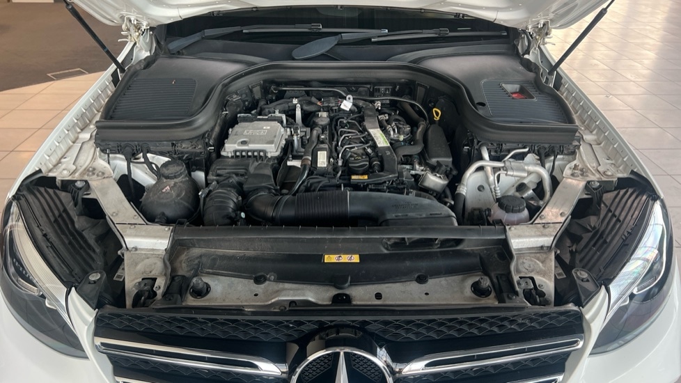 Used Mercedes-Benz GLC 2019 for sale - 76652697: Photo 19