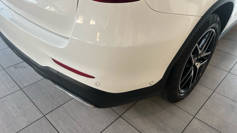 Used Mercedes-Benz GLC 2019 for sale - 76652697: Photo 28