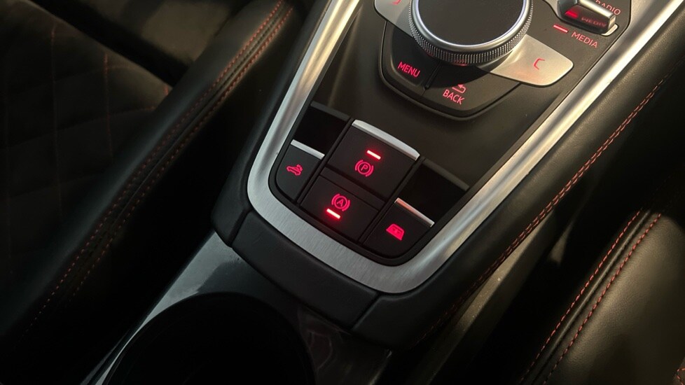 Used Audi TT 2023 for sale - 76328266: Photo 43