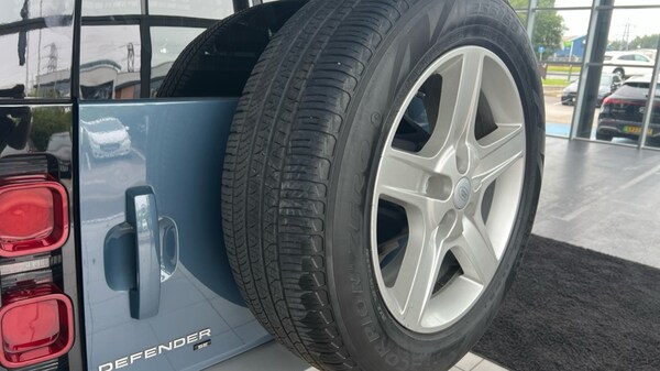Used Land Rover Defender 2020 for sale - 76176287: Photo 35
