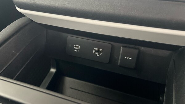 Used Land Rover Defender 2020 for sale - 76176287: Photo 41