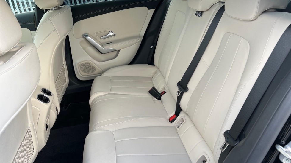 Used Mercedes-Benz CLA 2023 for sale - 76095902: Photo 24