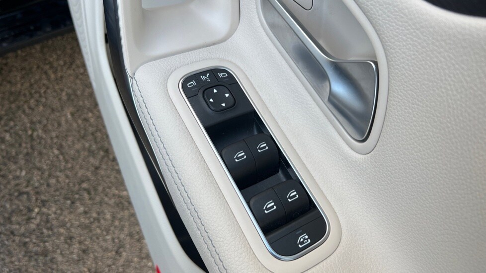 Used Mercedes-Benz CLA 2023 for sale - 76095902: Photo 38