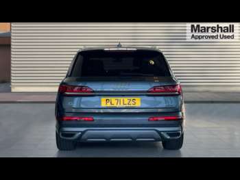 Used Audi Q7 2021 for sale - 74117000: Photo